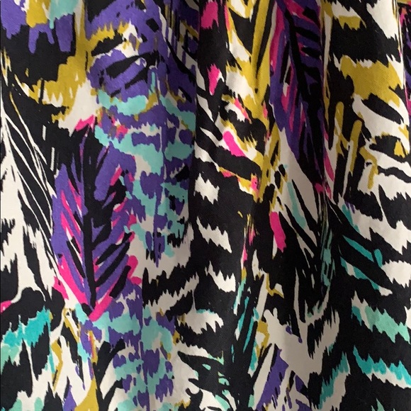 Patterned skirt - Picture 4 of 4